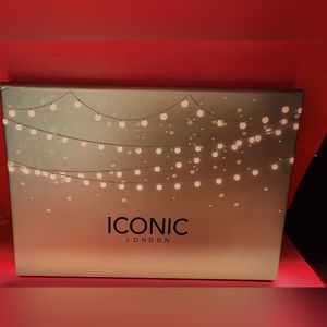 Iconic London Blaze Chaser Face Palette